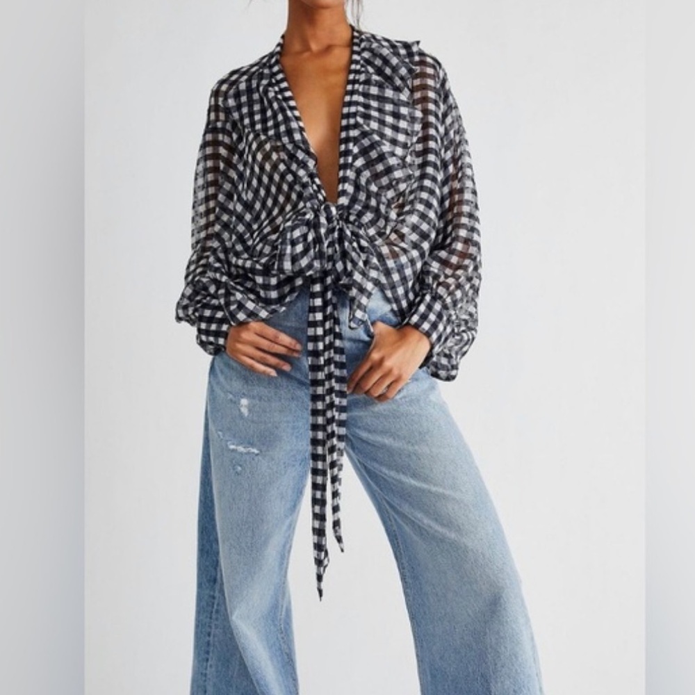 Free People black and white wrap blouse one size fits all